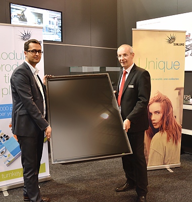 Successful presentation: Major interest in the  One World Solar Collector at the Fakuma trade fair